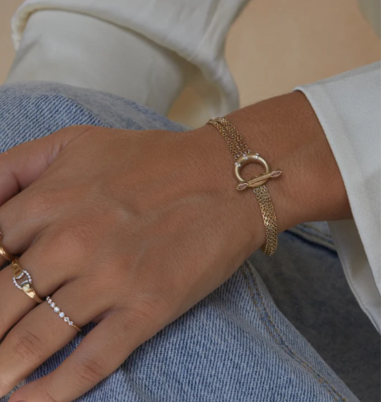 SOVEREIGN ROSE BRACELET