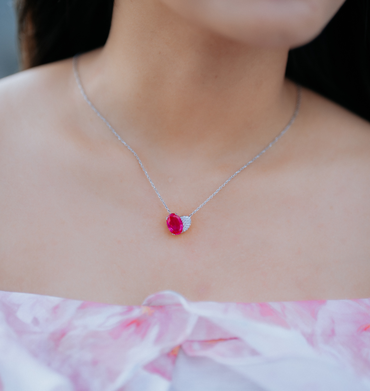 CORAZELLE NECKLACE