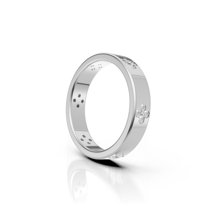 Silver ring with small diamonds