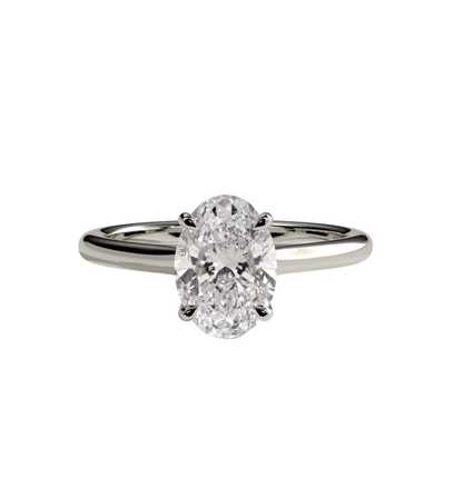 TIA OVAL ENGAGEMENT RING SET