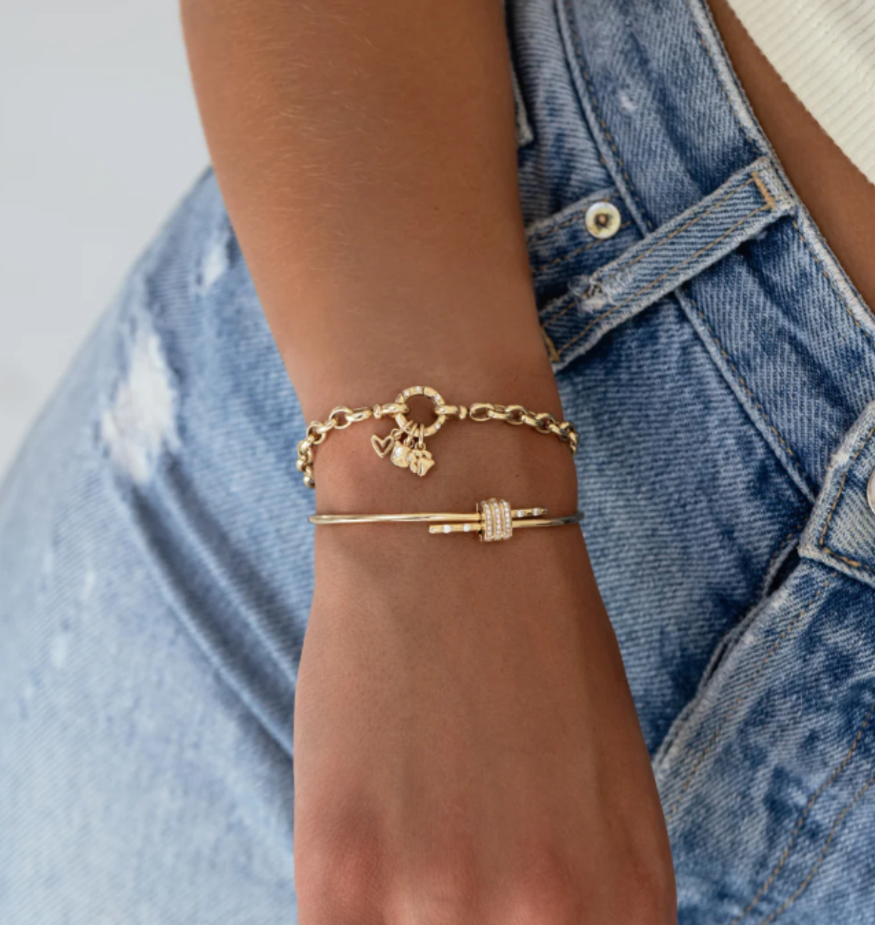 high shine oval link gold bracelet
