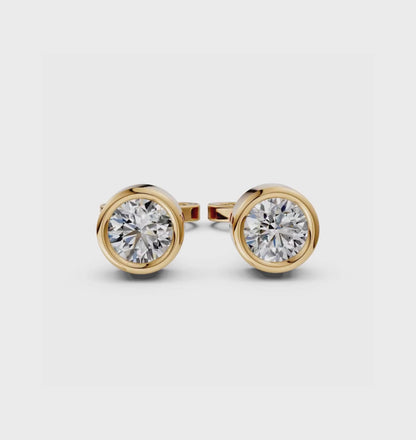 ELIRA STUD EARRING