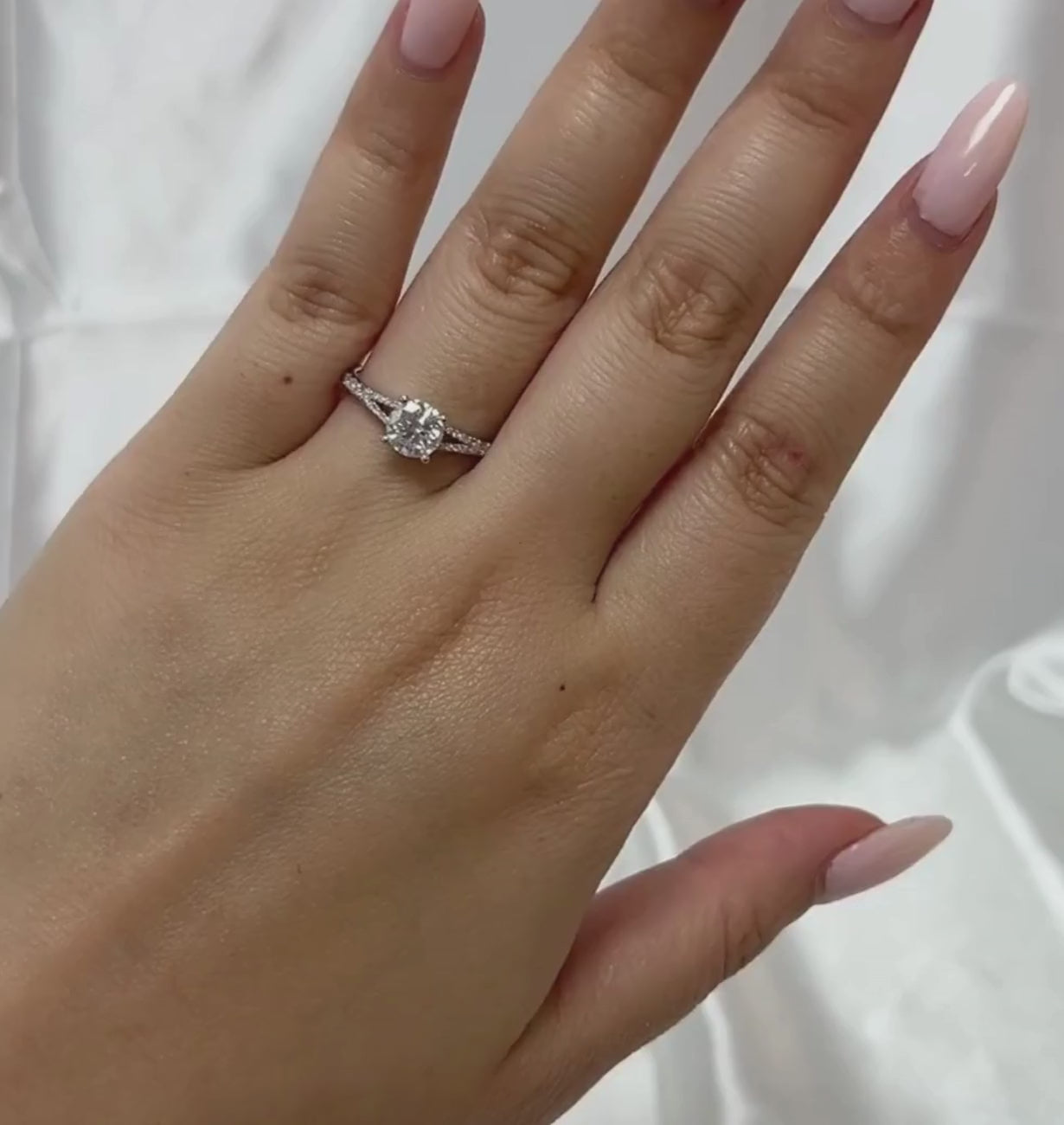 BRILLO || 1.85Ct Lab-Grown Diamond Ring In 14K Gold